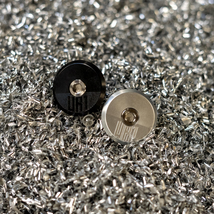 WR1 Top Cap & Ti Bolt